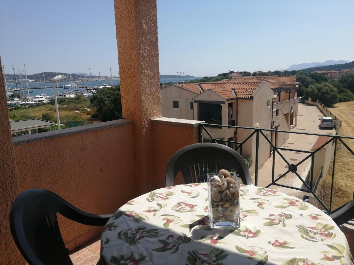 Lo Sguardo Sul Mare - Holiday